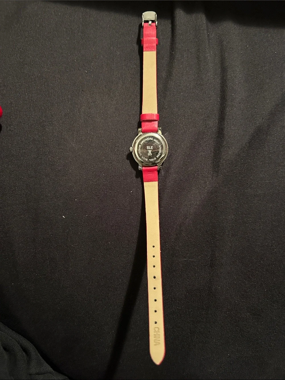 N/A sleek watch
